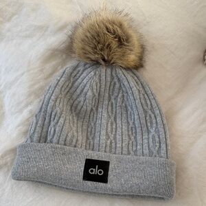 ALO Yoga Gray Cable Knit Beanie with Faux Fur Pom